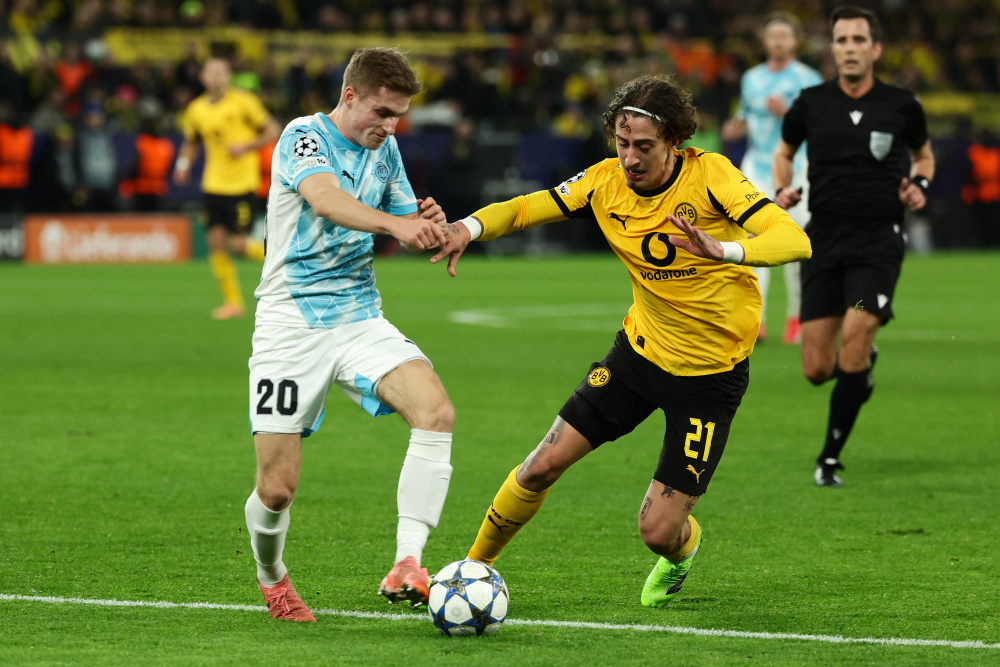 爱游戏APP-欧冠集结日再迎强敌，多特蒙德更衣室发声，主帅态度：悬念犹存，医务组通报恢复的简单介绍-爱游戏APP