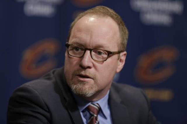 包含这也行？新奥尔良鹈鹕官宣签约备战法甲转会期费耶诺德备战NBA常规赛，马德里竞技主帅复盘备战中超的词条